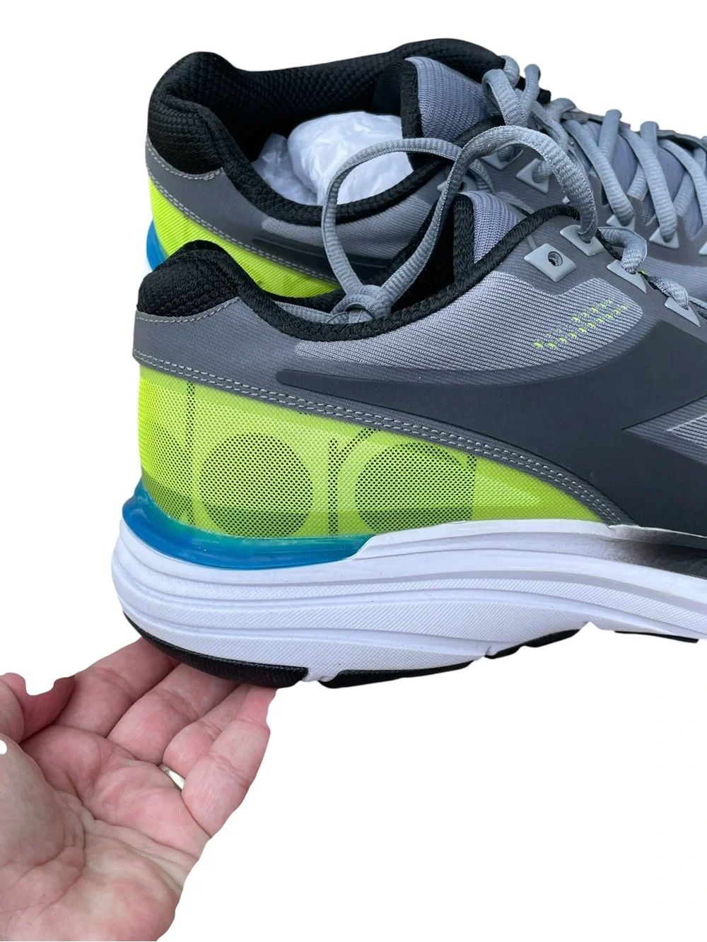 Diadora‎ Mythos Blushield 5 Sneakers, Steel Grey/Black/Volt, Size 12.5, NWOT